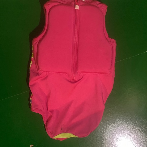 Floater girls swim suit small size  5-6 like new - Picture 3 of 9